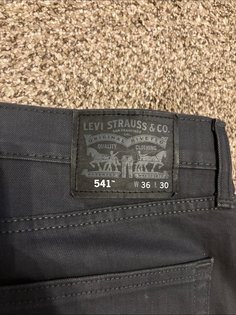 Levi's 541 Straight Leg Pants in Black